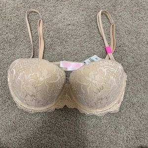 NWT Discontinued Victoria’s Secret Pink Date Bra